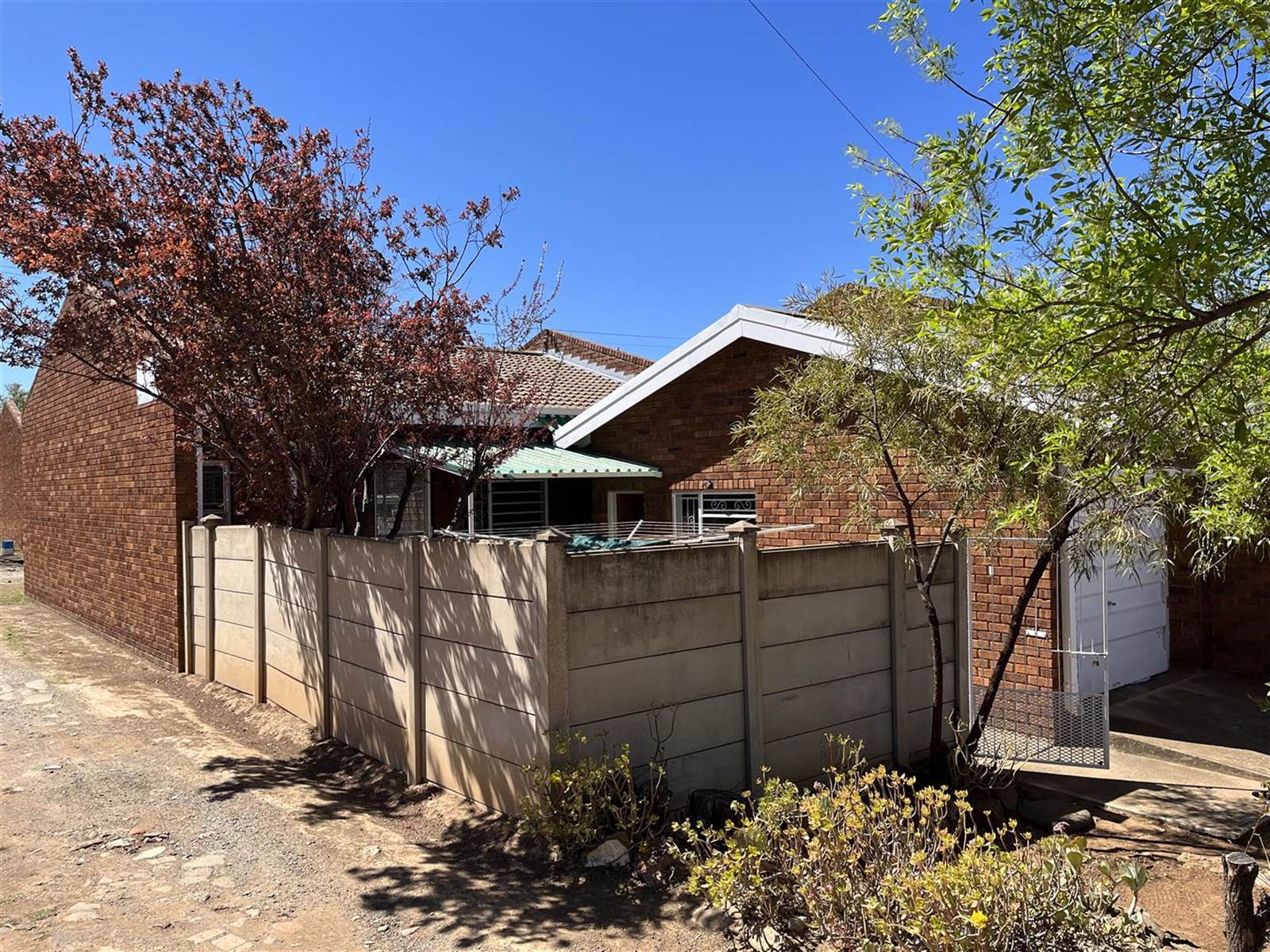 1 Bed House in Aliwal North photo number 30