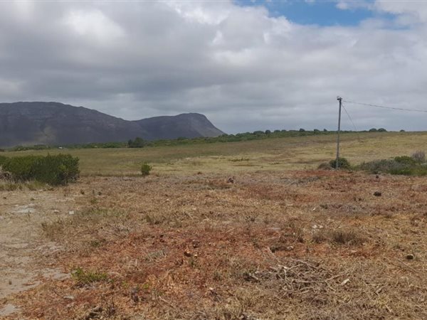 585 m² Land 585 m² Land