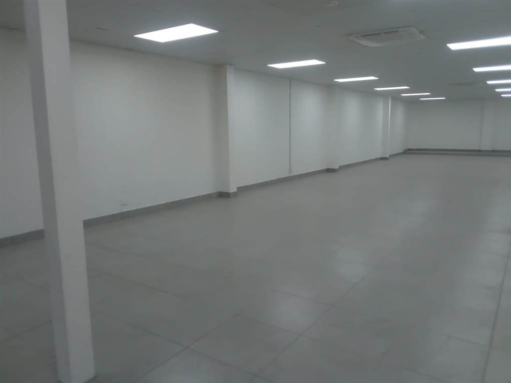 245  m² Retail Space in Pinetown Central photo number 10