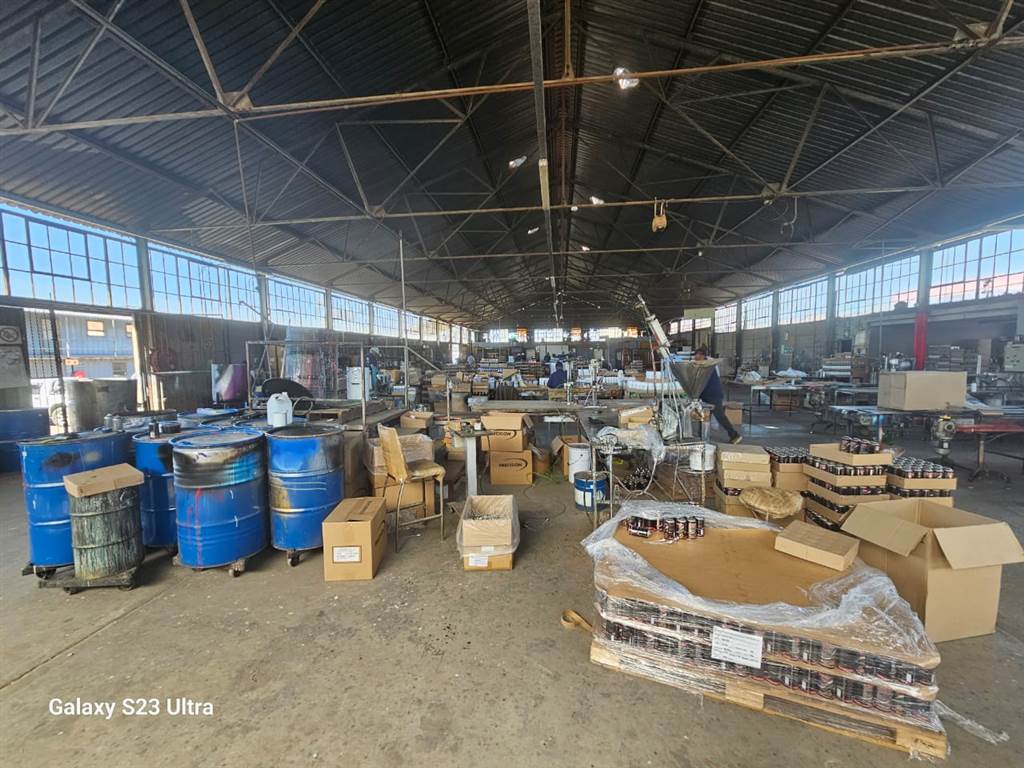 1200  m² Industrial space in Wynberg photo number 5