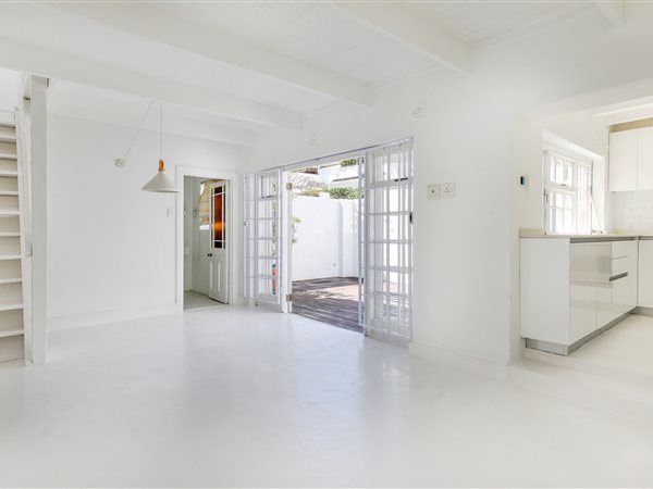 2 Bedroom House 2 Bedroom House