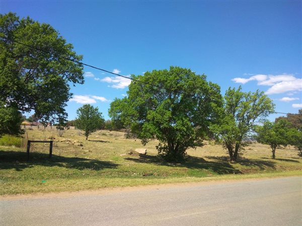 1280 m² Land available in Marquard