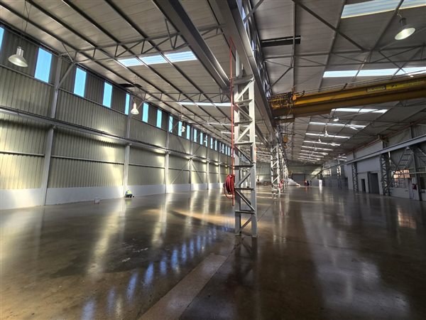 3 442 m² Industrial space 3 442 m² Industrial space