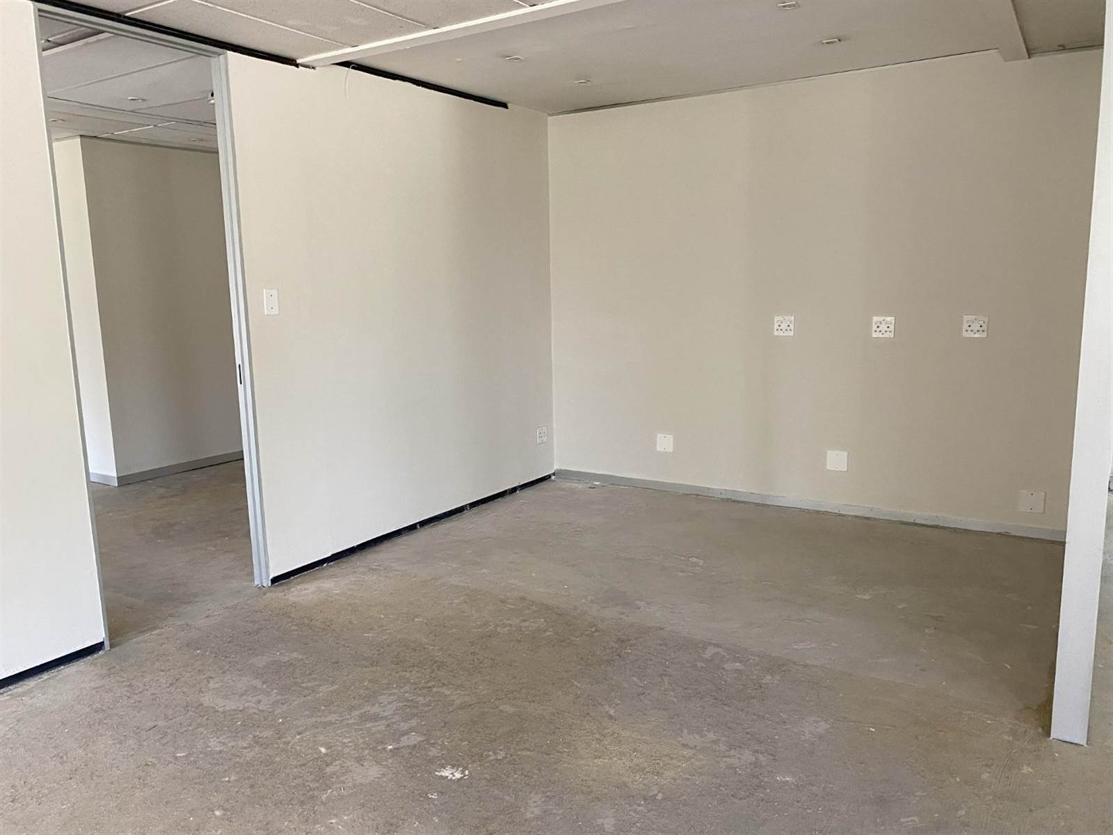239  m² Commercial space in Rivonia photo number 8