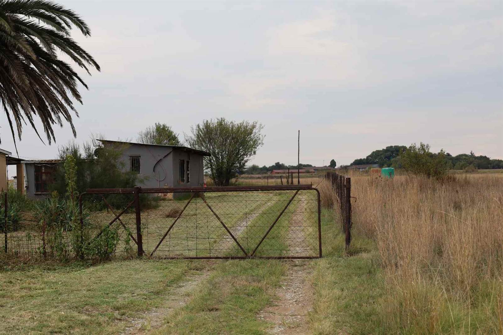 2.2 ha Farm in Delmas photo number 1