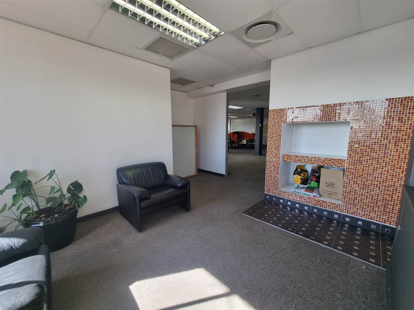 329  m² Commercial space in Rivonia photo number 7