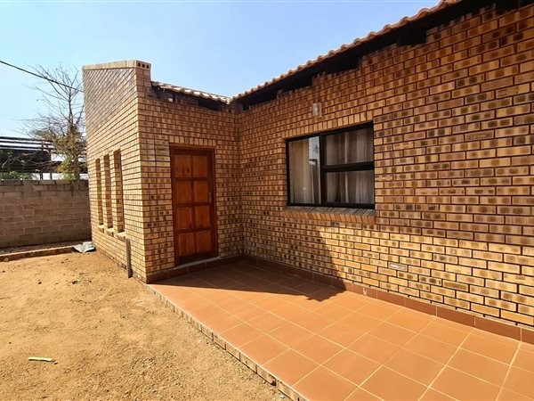 2 Bedroom Apartment 2 Bedroom Apartment