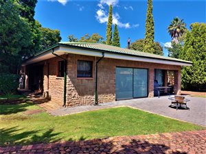 4 Bed House in Vaal Dam