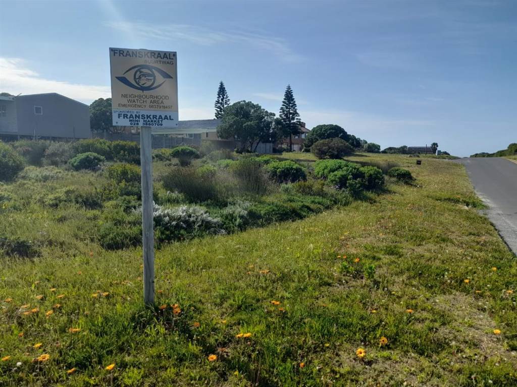 715 m² Land available in Franskraal photo number 4