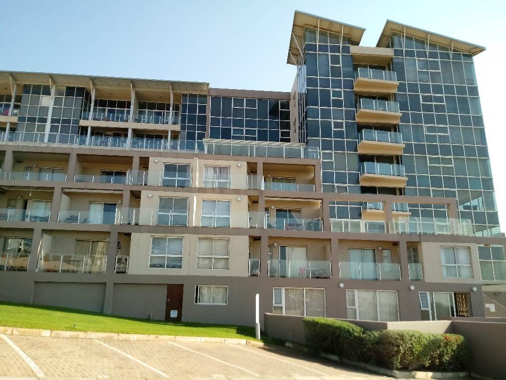 1 Bed Apartment in Mossel Bay Central photo number 12