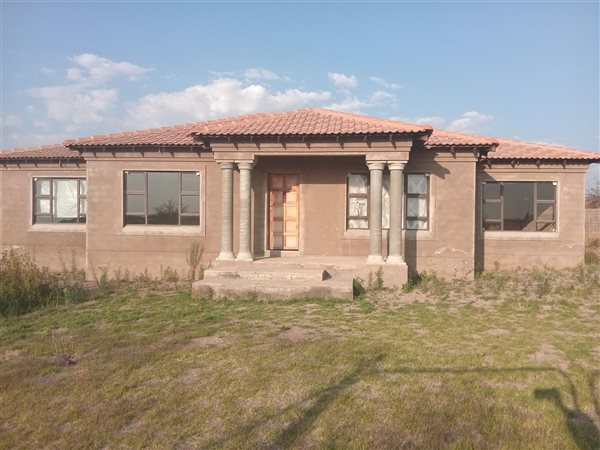 3 Bedroom House 3 Bedroom House
