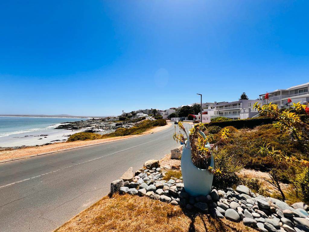 659 m² Land available in Yzerfontein photo number 17