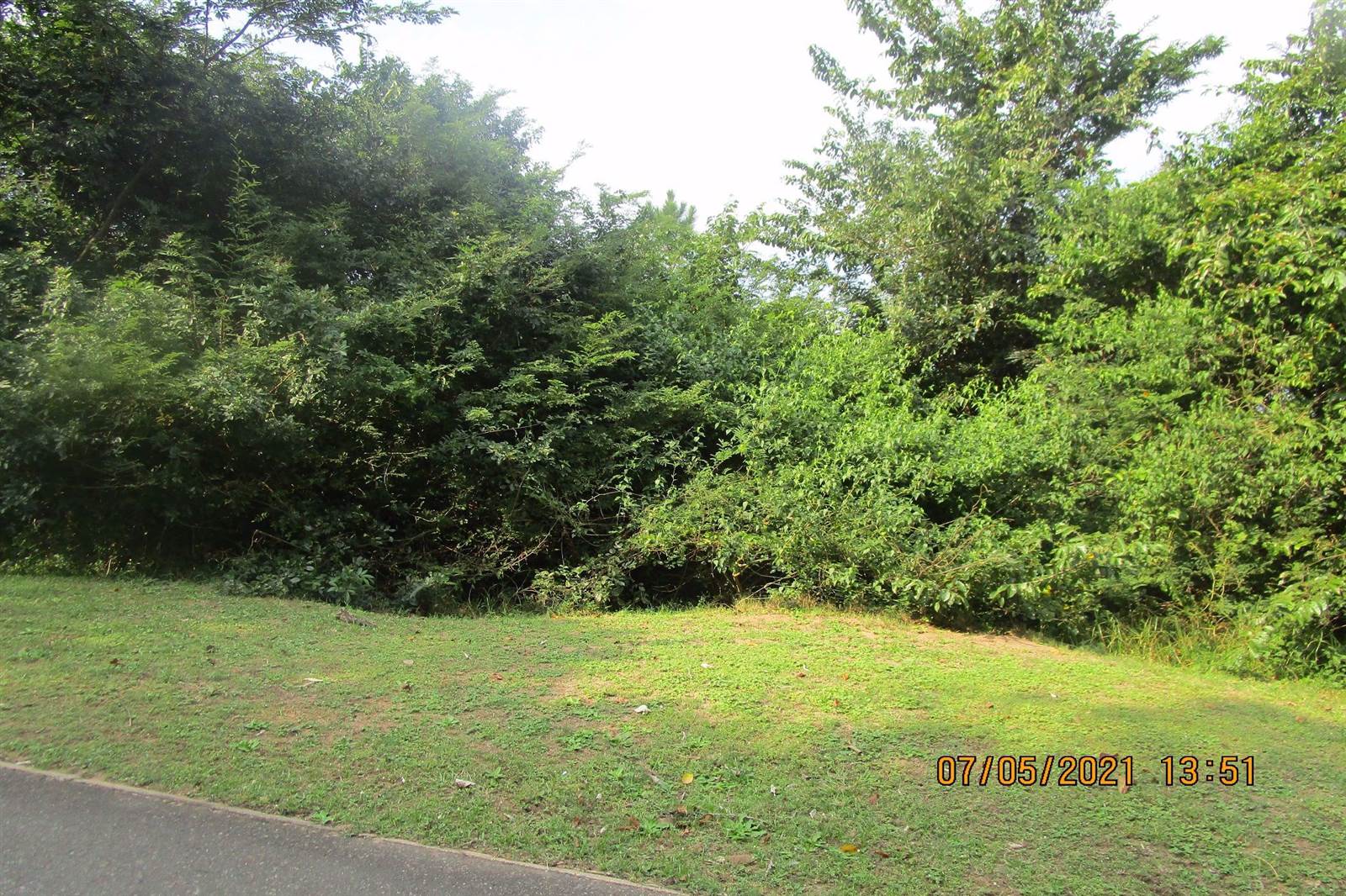 620 m² Land available in Pennington photo number 2