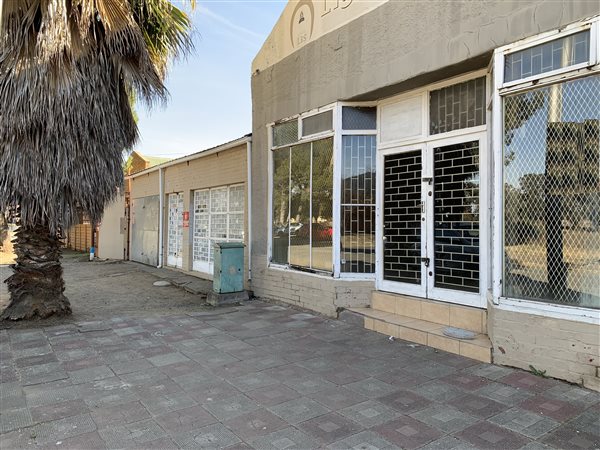 320 m² Commercial space 320 m² Commercial space