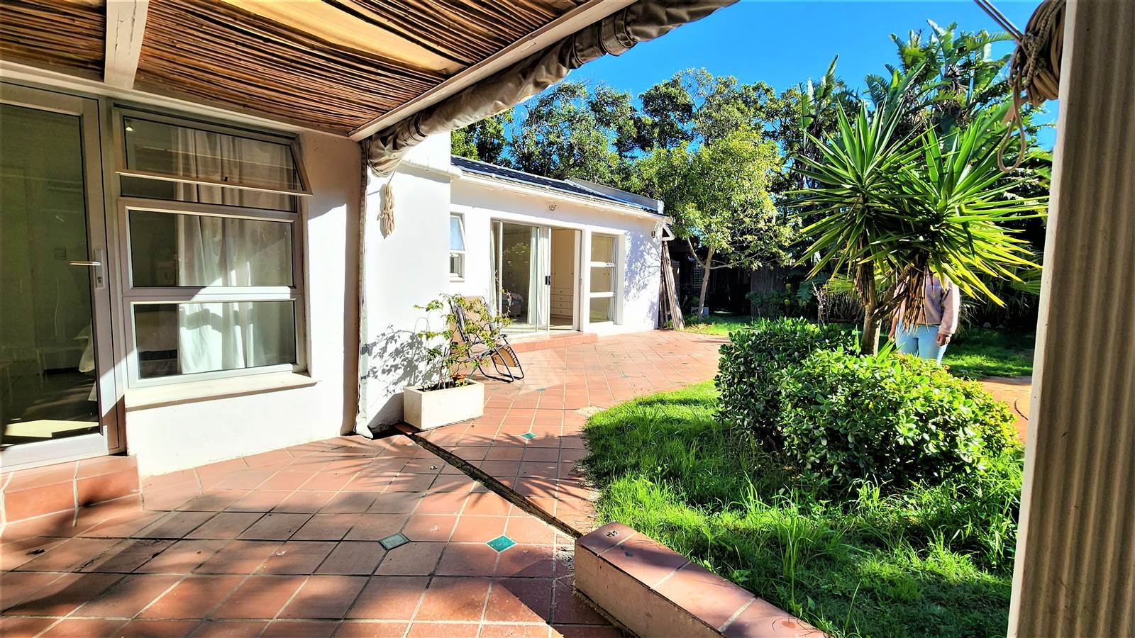 6 Bed House in Blouberg Rise photo number 13
