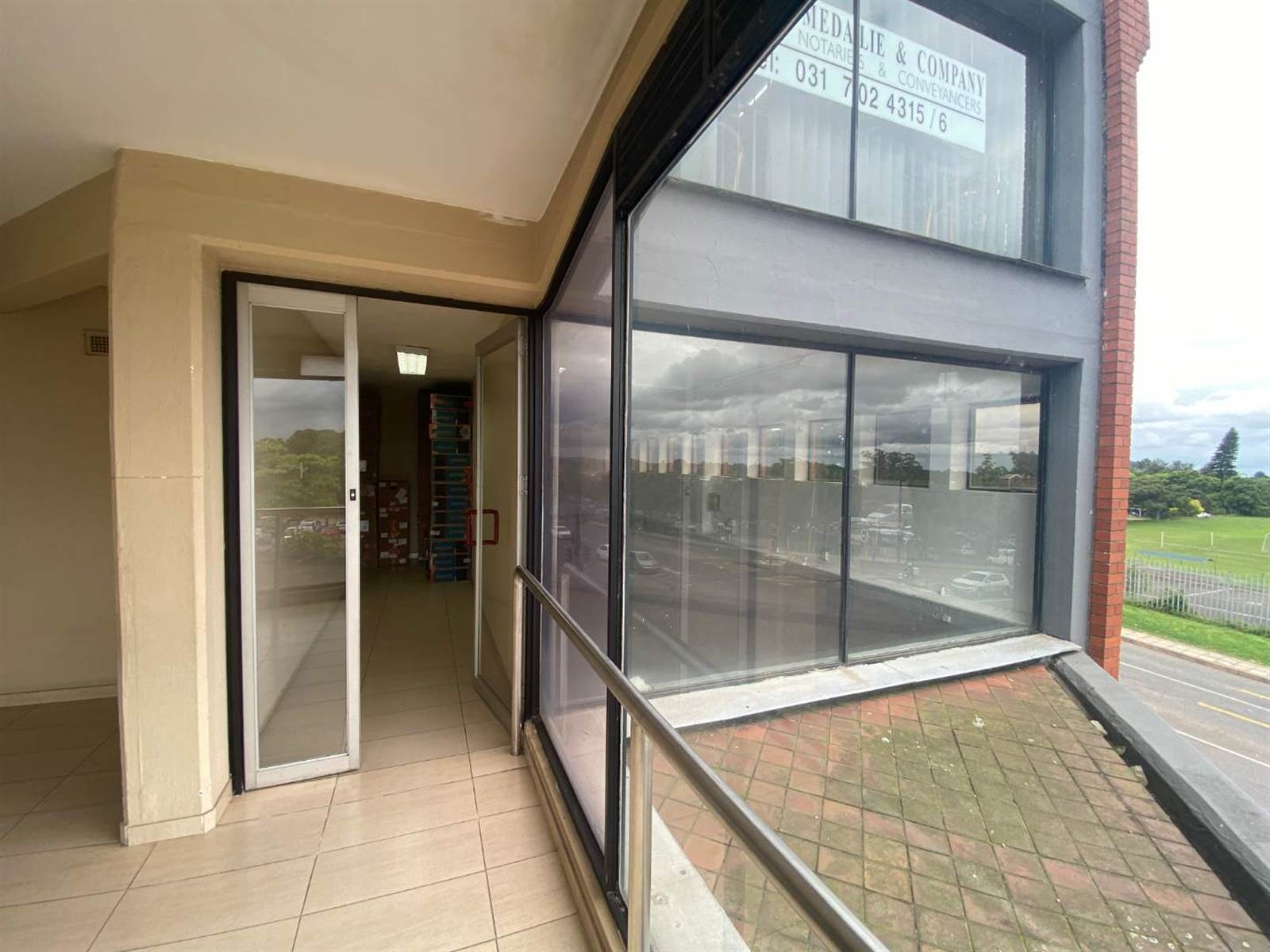 350  m² Office Space in Pinetown Central photo number 3