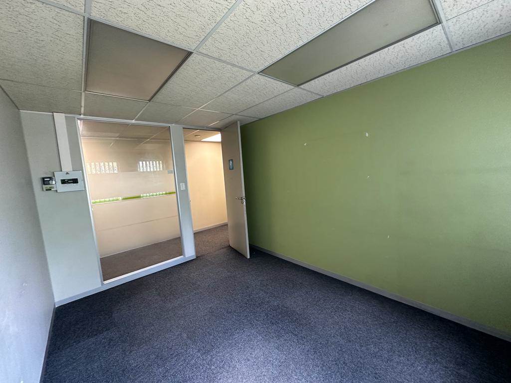 14  m² Commercial space in New Redruth photo number 18