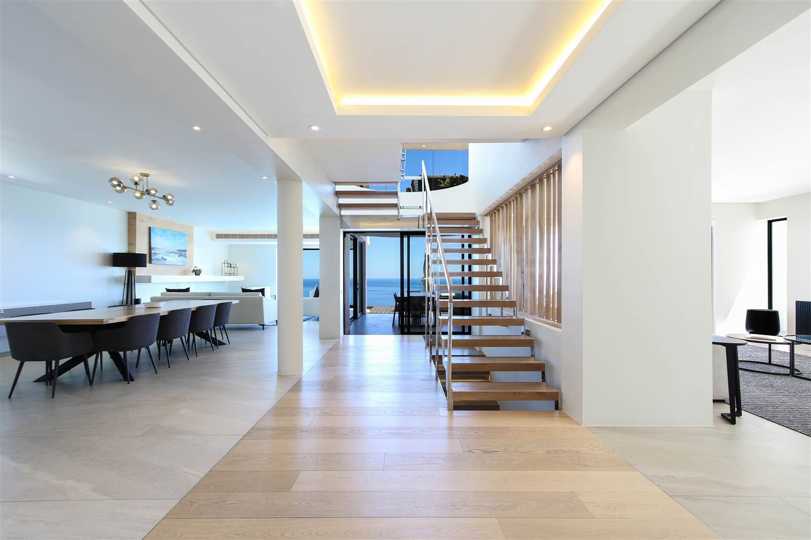 5 Bed House in Fresnaye photo number 8