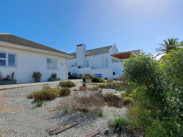 3 Bedroom House 3 Bedroom House
