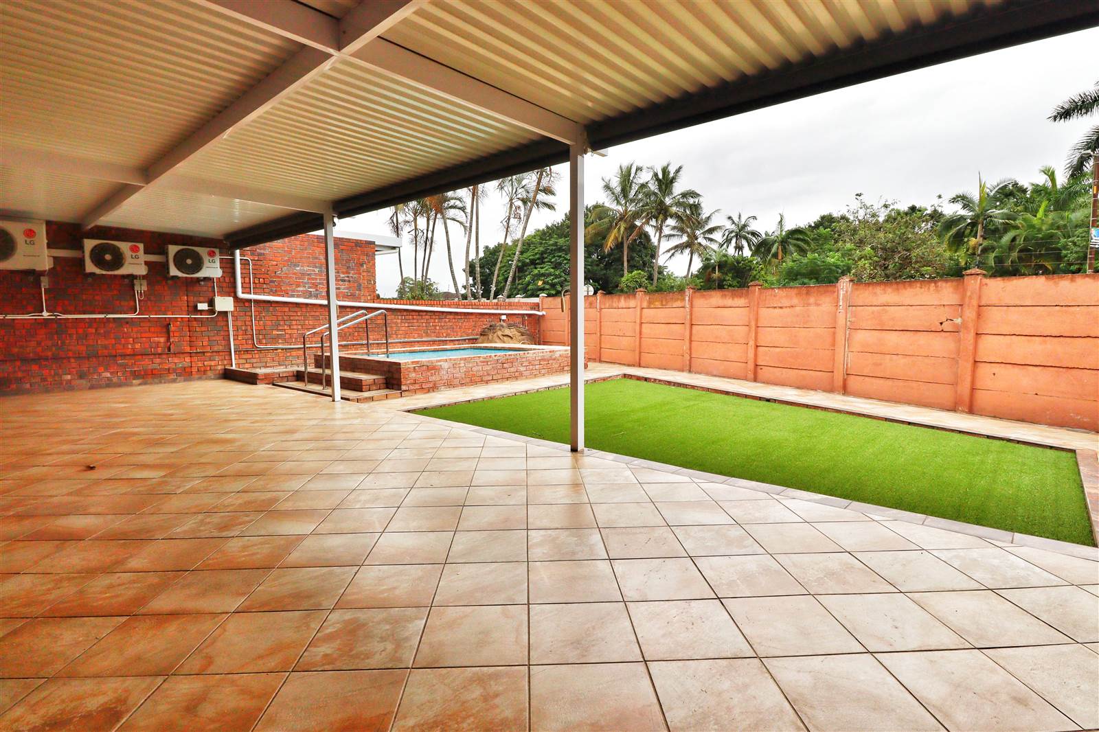 3 Bed Townhouse in Mtubatuba photo number 17