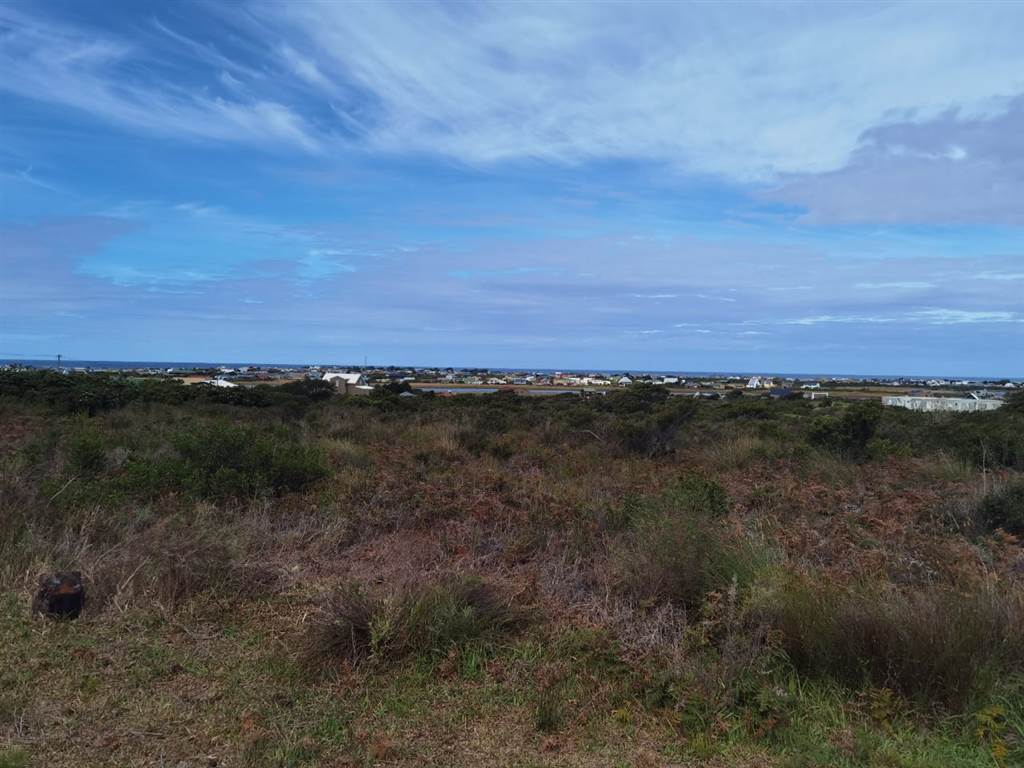 7731 m² Land available in Bettys Bay photo number 8