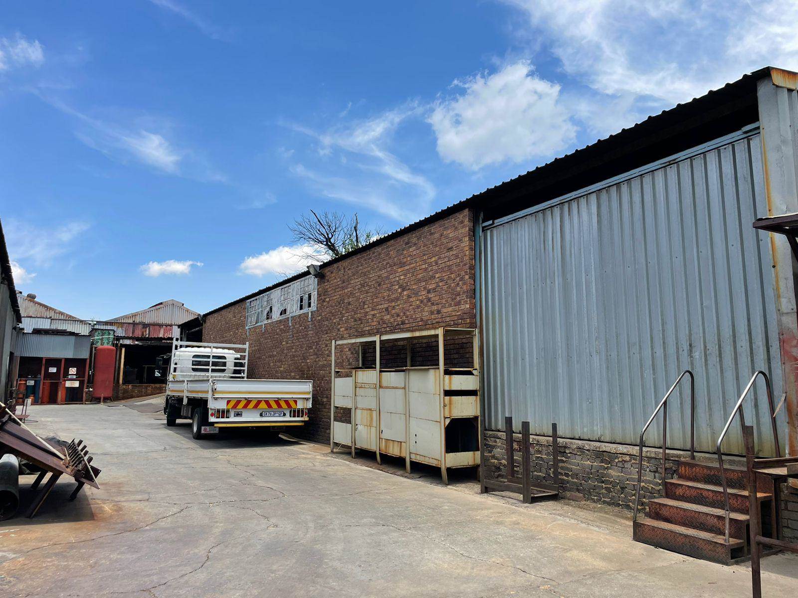 2200  m² Industrial space in Eastleigh photo number 4