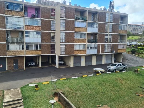 1 Bed Apartment in Empangeni Central