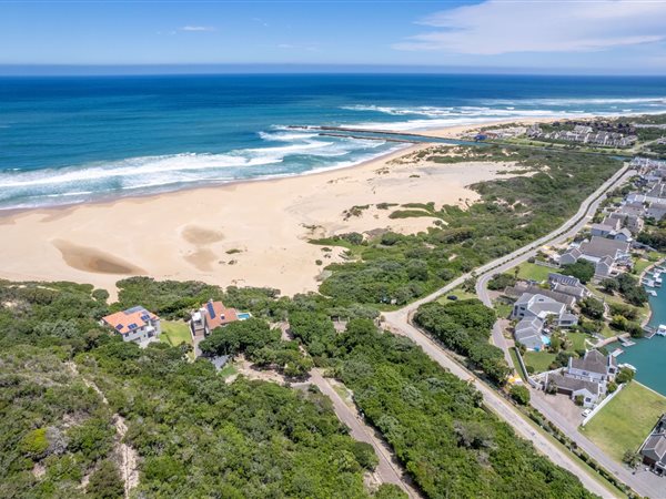 644 m² Land available in East Bank