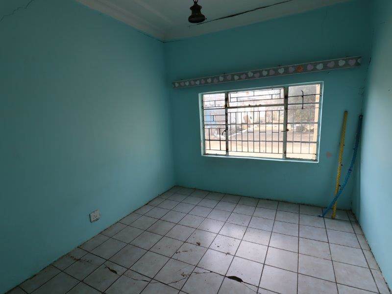 3 Bed House in Estoire photo number 15