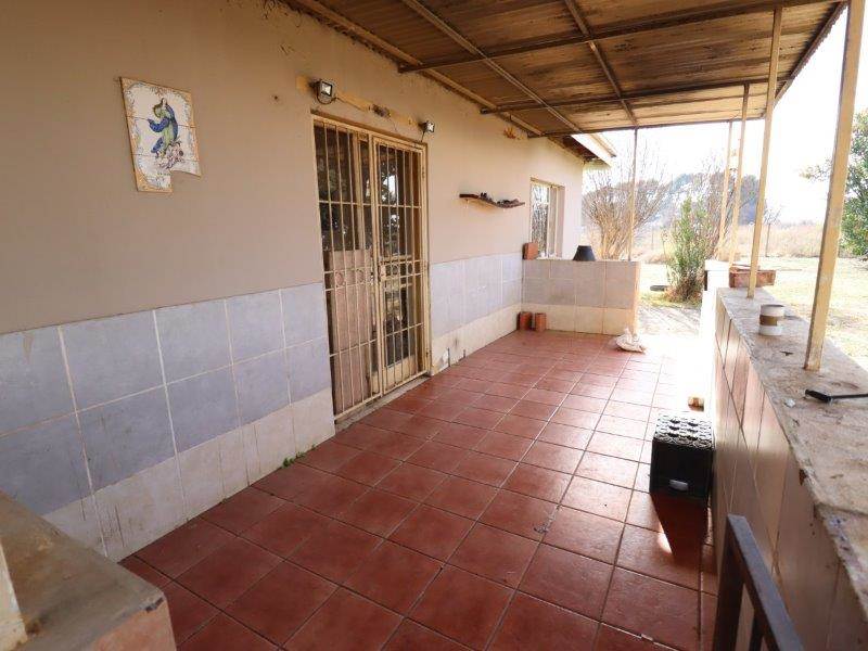 3 Bed House in Estoire photo number 3