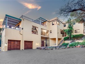 4 Bed House in Robin Hills