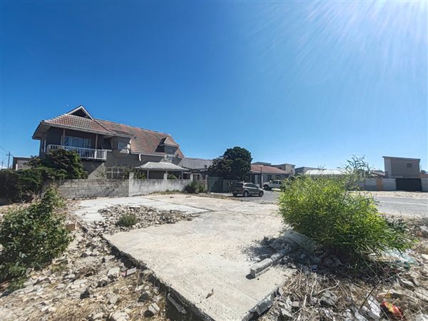261 m² Land available in Eersterivier