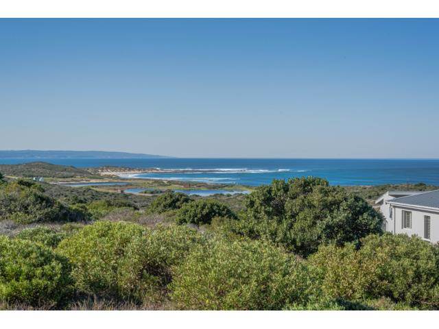 781 m² Land available in Stilbaai photo number 5