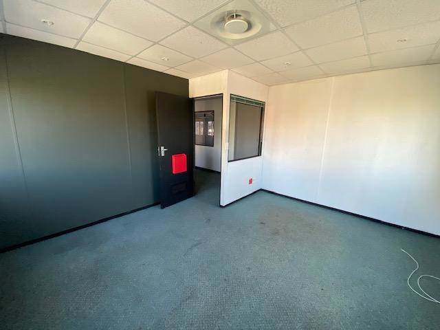 1416  m² Commercial space in Pinelands photo number 10