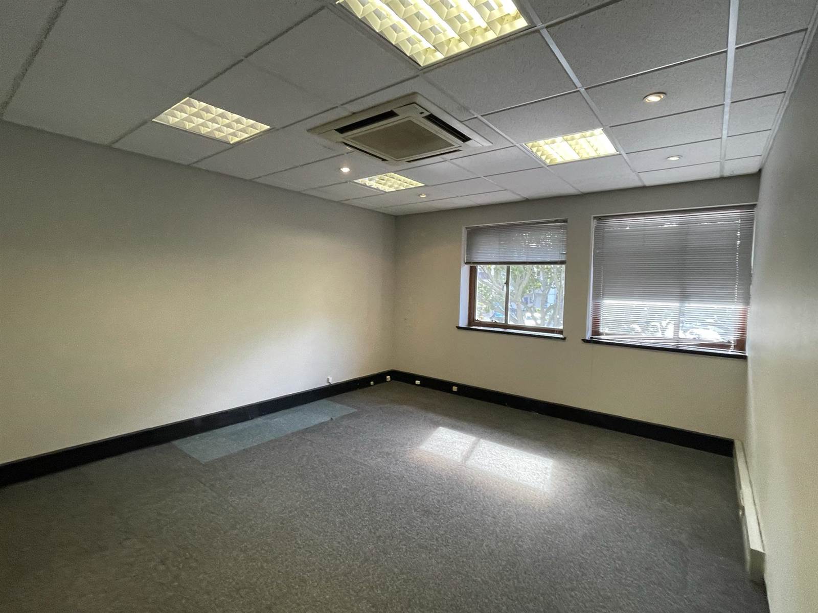 1416  m² Commercial space in Pinelands photo number 24
