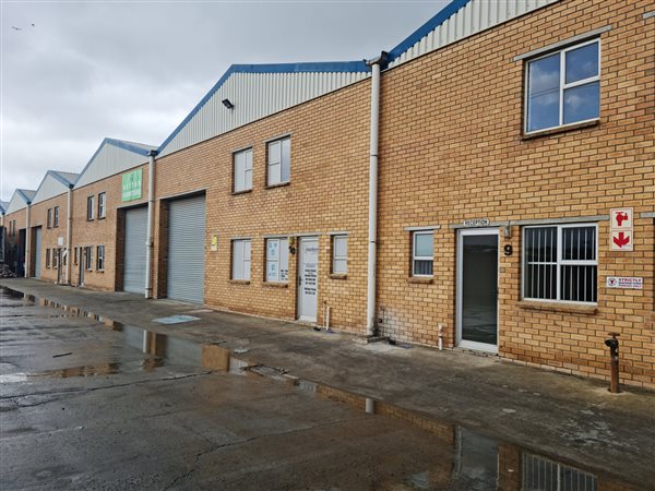 331  m² Industrial space