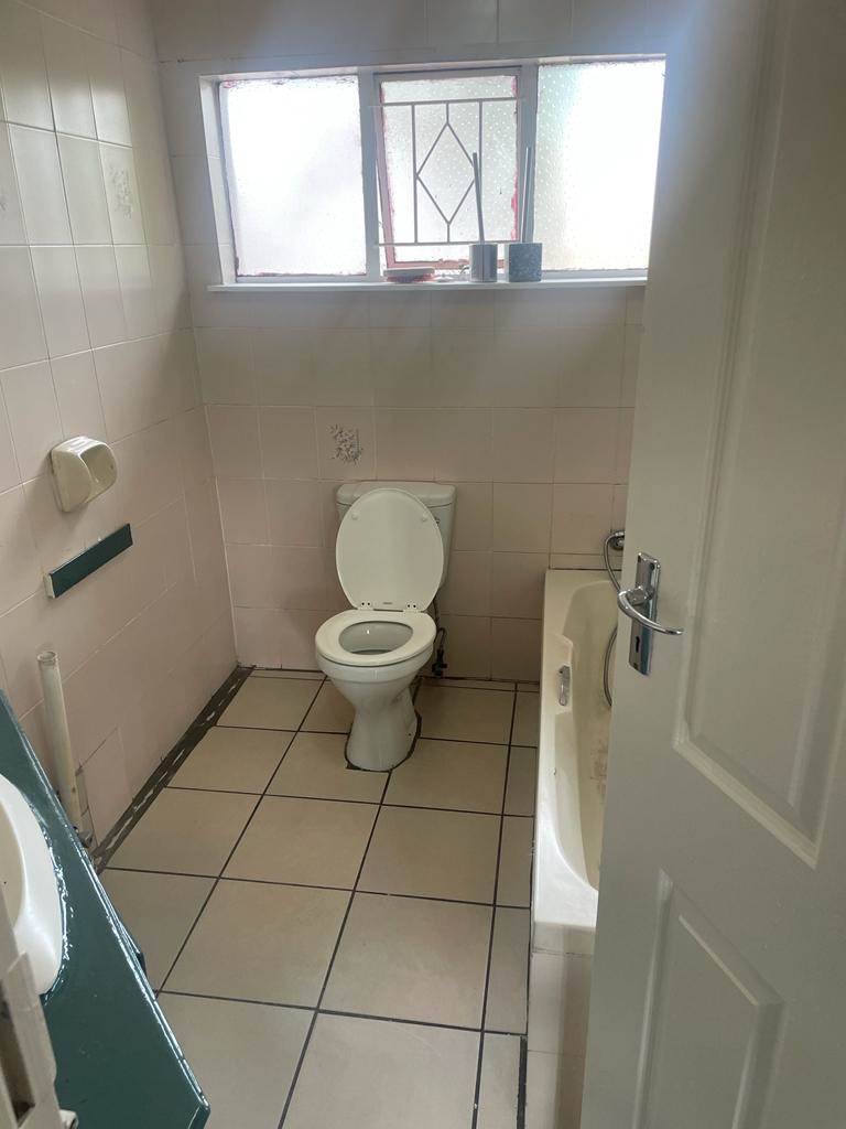 2 Bed Flat in Terenure photo number 9