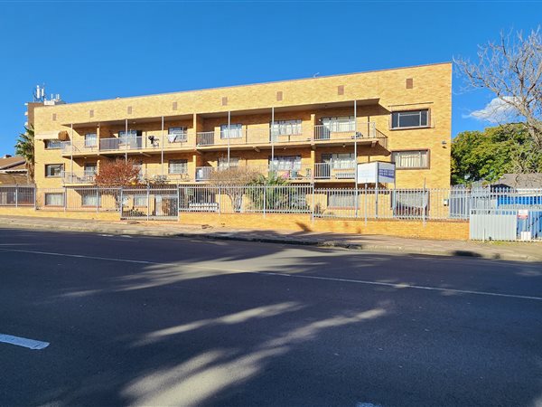 4 Bedroom Apartment