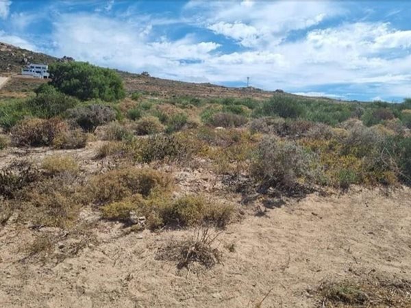 434 m² Land available in St Helena Views