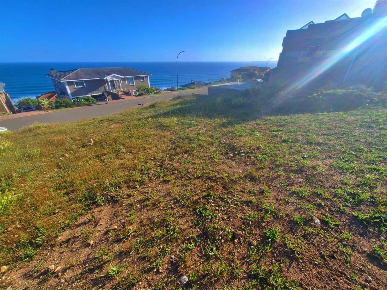 715 m² Land available in Dana Bay photo number 4