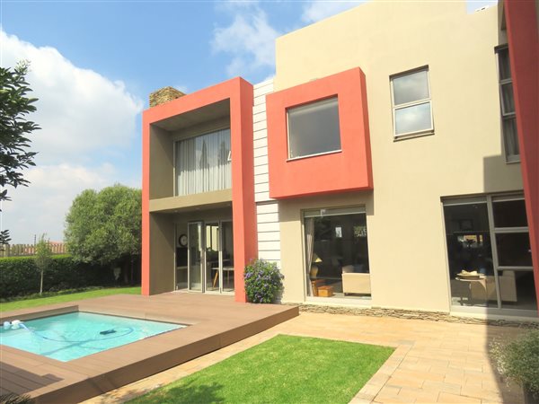 4 Bed House in Midfield Estate