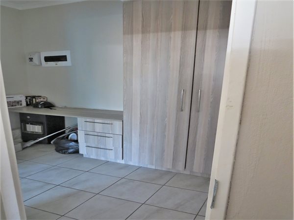 2 Bed Townhouse in Johannesburg North