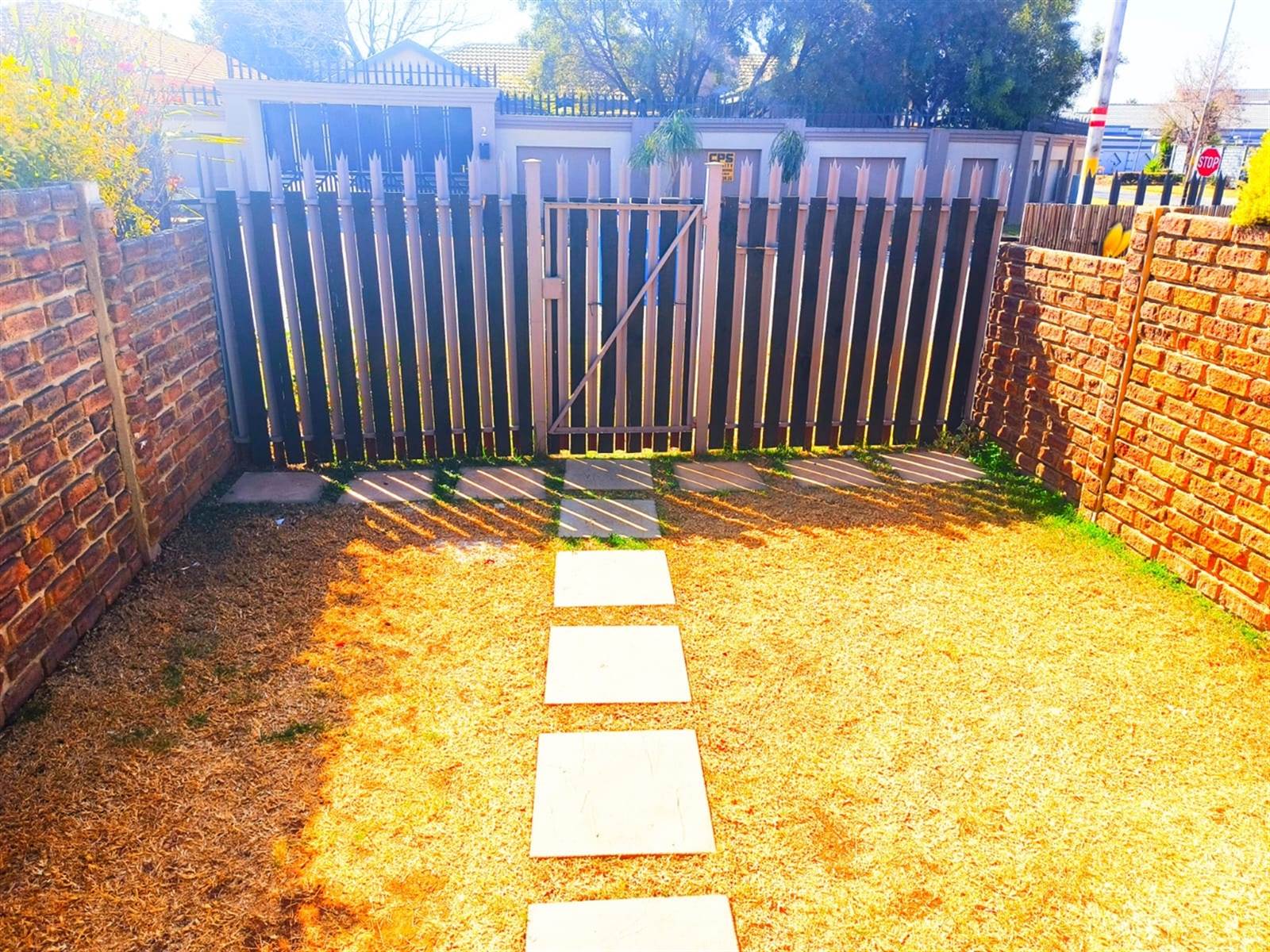 2 Bed Townhouse in Randhart photo number 8