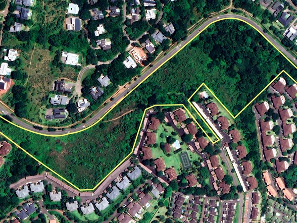 9.8 ha Land available in Ballito