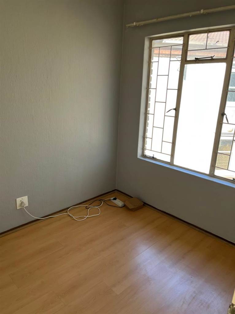 2 Bed Apartment in Highveld photo number 22