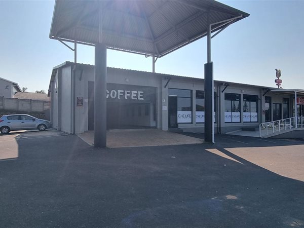 Retail space in Shelly Beach