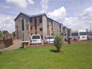 2 Bed Apartment in Pomona