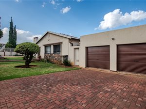4 Bed House in Dinwiddie