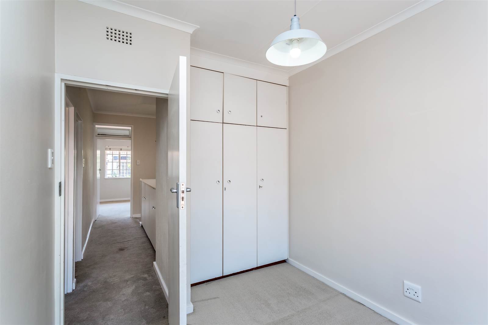 3 Bed Townhouse in Craighall Park photo number 23
