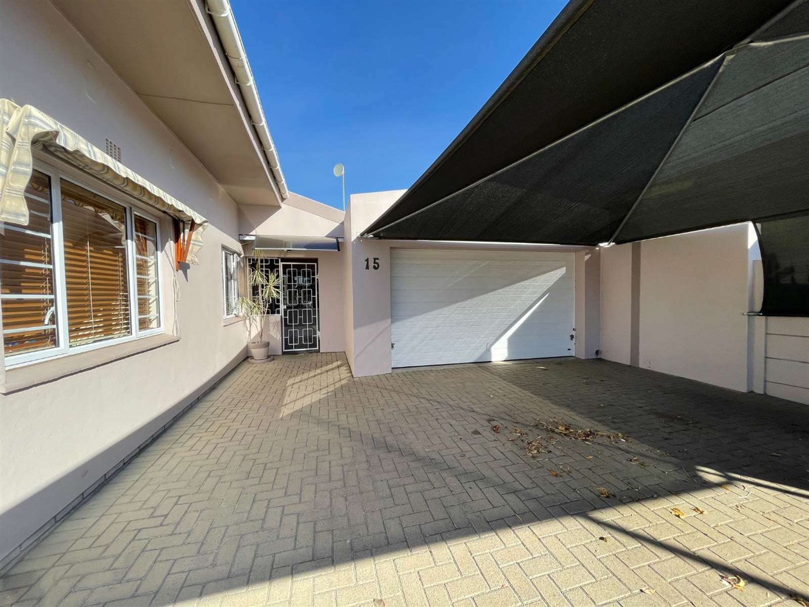 4 Bed House in Northern Paarl photo number 20